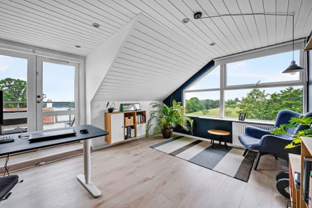 Stort hus med udsigt til Søndersø udlejes fuldt møbleret fra 1. august 2025-30. juni 2026 - Foto 5