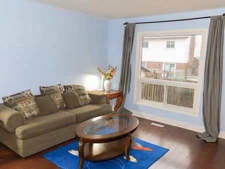 For Lease - 55 Danjohn Crescent, Toronto, Ontario - Photo 5