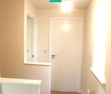 3 bedroom detached house to rent - Photo 2