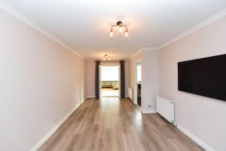 40 Ury Meadows, Inverurie, AB51 4ZE - Photo 2