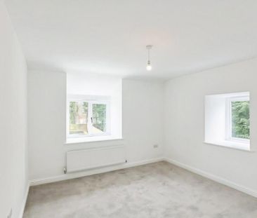 4 bedroom detached house to rent - Photo 3