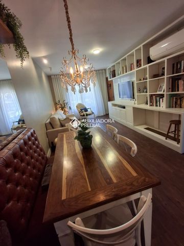Casa em Condomínio com 4 quartos e 140m² para alugar em Central Parque, Cachoeirinha. - Foto 4