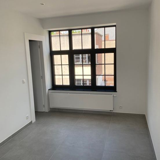 Appartement te huur - Photo 1