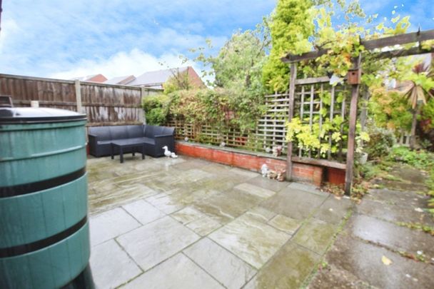 Alden Avenue - Photo 1