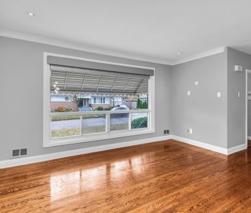 For Lease - 46 Basildon Crescent, Toronto, Ontario - Photo 1