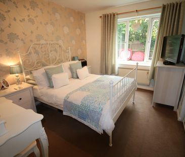 2 bedroom apartment to rent - Photo 4