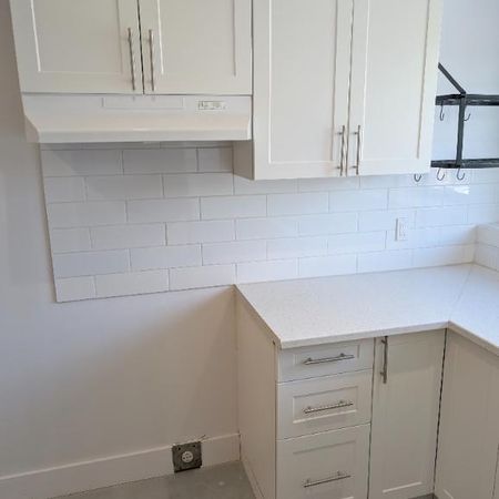 Rosemont, grand 3 1/2 rénové, chauffage inclus - Photo 4