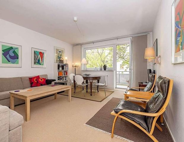 Neue Fassade und Balkon. Parkplatz und Aufzug - Foto 1