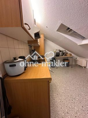 Gemuetliche 2-Z. DG-Wohnung (OG2)- ab 01.03.2026 Frei - Photo 1