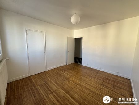 Location Appartement 5 pièces 120m² ST JUERY 81160 - Photo 5