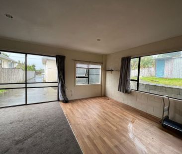 one bedroom studio unit - Photo 2