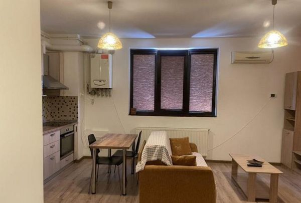 Iancului studio bloc nou - Fotografie 1