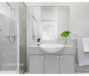 Light-Filled, Spacious & Perfectly Positioned - Photo 6