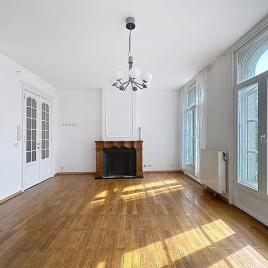 Appartement te huur - Photo 1