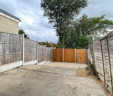 Studio to rent - Photo 6
