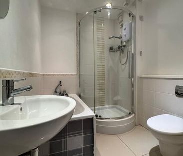 11 Essex Court, Carrickfergus, BT38 7UQ - Photo 6