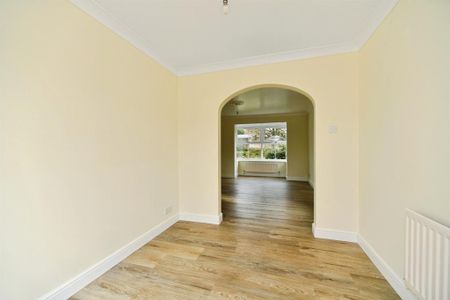 4 bedroom property to rent - Photo 4