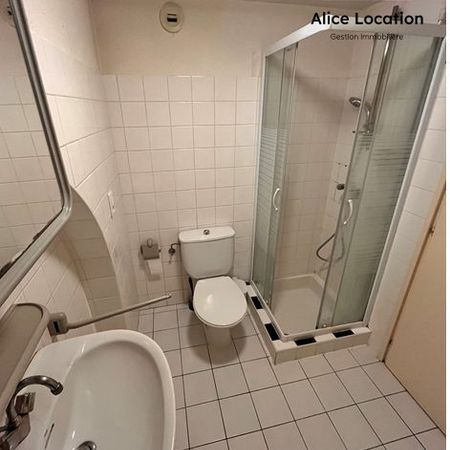 Location Appartement 2 pièces 37m² THONON LES BAINS 74200 - Photo 4