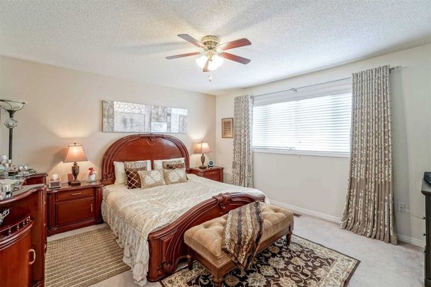 For Lease - 3174 Velmar Drive, Mississauga, Ontario - Photo 1