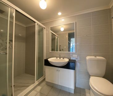 1/12 Canal Avenue, Runaway Bay QLD 4216 - Apartment For Rent | Domain - Photo 4