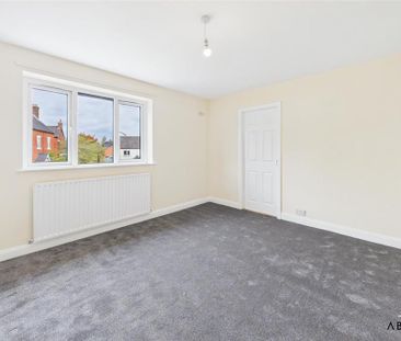 5 bedroom detached house to rent - Photo 1