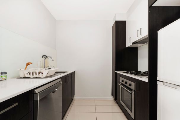 210/12 Wood Street - Photo 1