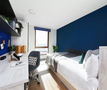 Silver Ensuite - Photo 3