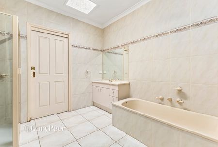 34 Park Cres, Caulfield North - Photo 3