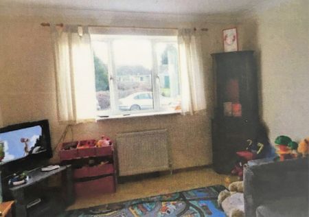 2 Bed Semi Detached House to Let in Occold, Eye - Photo 4