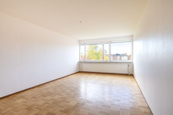 Östermalmsvägen, Finspång - Photo 1