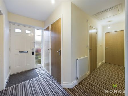 10 Lawford Gardens, Oswestry, SY11 3GX - Photo 5