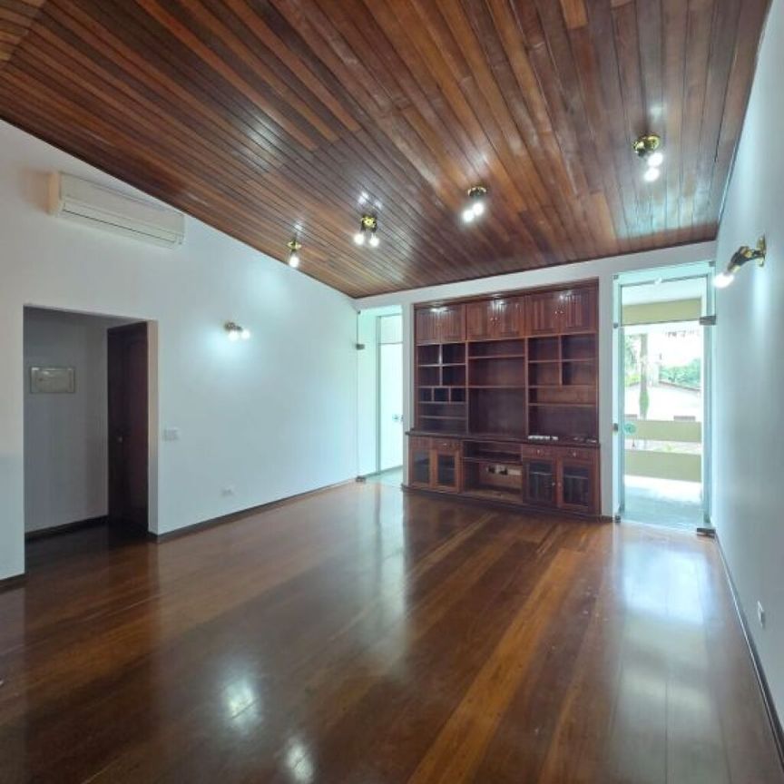Casa Em Condomínio - Foto 1