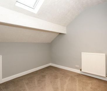 4 bedroom terraced house to rent - Photo 6