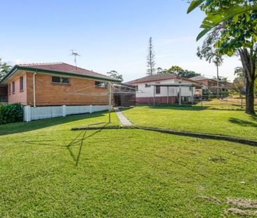 Charming Brick Home on Large Block - Photo 1