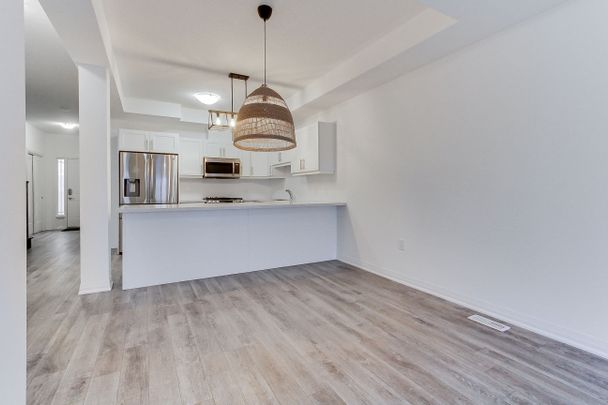 For Lease - 14 Laguna Village Crescent Unit# 14, Hamilton, Ontario - Photo 1