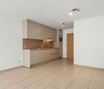 Appartement te huur in Bredene voor € 810 met 2 slaapkamers - Photo 2