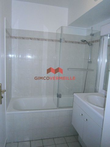 Location Appartement 1 pièce 28m² - Photo 2