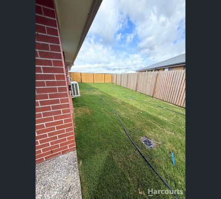 10 North Lakes Circuit, Burrum Heads, Qld 4659 - Photo 1