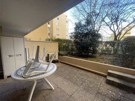 APPARTEMENT T3 A LOUER VILLEURBANNE Gratte-Ciel - Photo 3