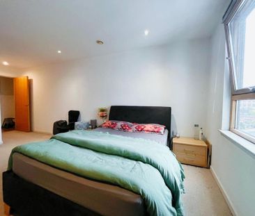 2 bedroom flat to rent - Photo 6
