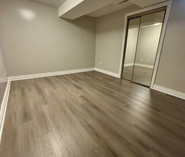 For Lease - 40 Bobolink Avenue, Toronto, Ontario - Photo 2