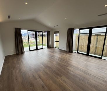 Stylish home in Hanley's Farm - Photo 4