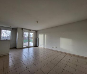 location Appartement T2 DE 42.07m² À USSAC - Photo 2