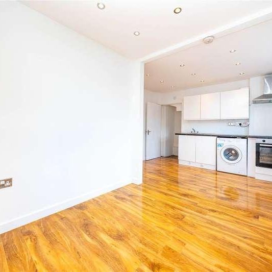 Bower Lane, Maidstone, Kent, ME16 - Photo 1