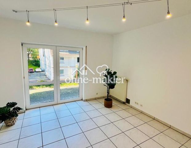 Charmante 3-Zimmer-Wohnung mit neuer Einbauküche & Stellplatz – zentral in Gummersbach-Dieringhausen - Photo 1
