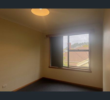 8/18 Queen Street, Burnie, Tas 7320 - Photo 3
