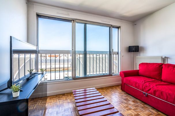 Rue Amelot - Photo 1