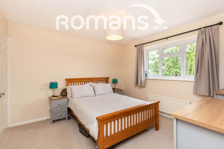 2 bedroom terraced to rent - Photo 3