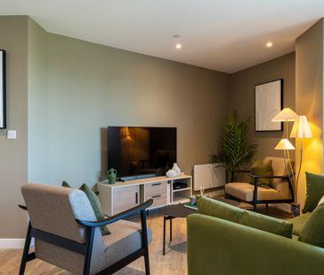 3 bedroom apartment to rent - Photo 1