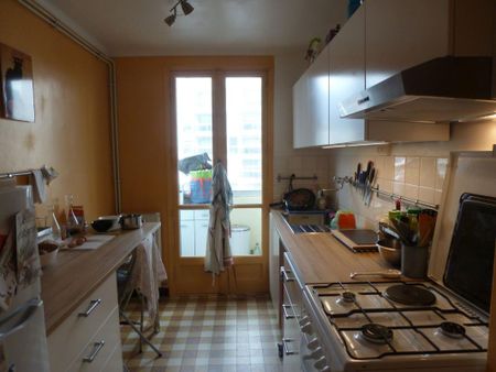 Location Appartement 3 pièces 66m² CHAMBERY 73000 - Photo 2